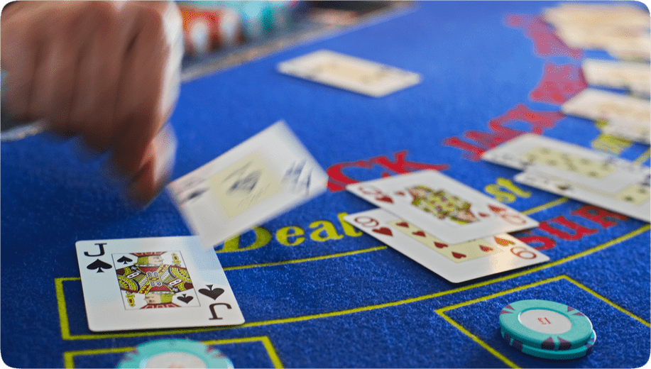 Darmowe turnieje w blackjacka w kasynie Tropez